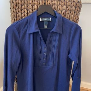 Karen Scott pretty blue top with collar M EUC